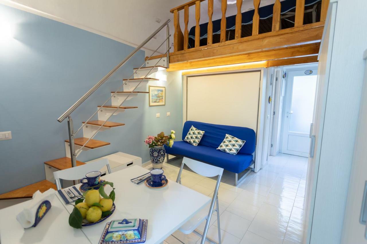 Casa Vacanze Freeholiday House Minori Buitenkant foto