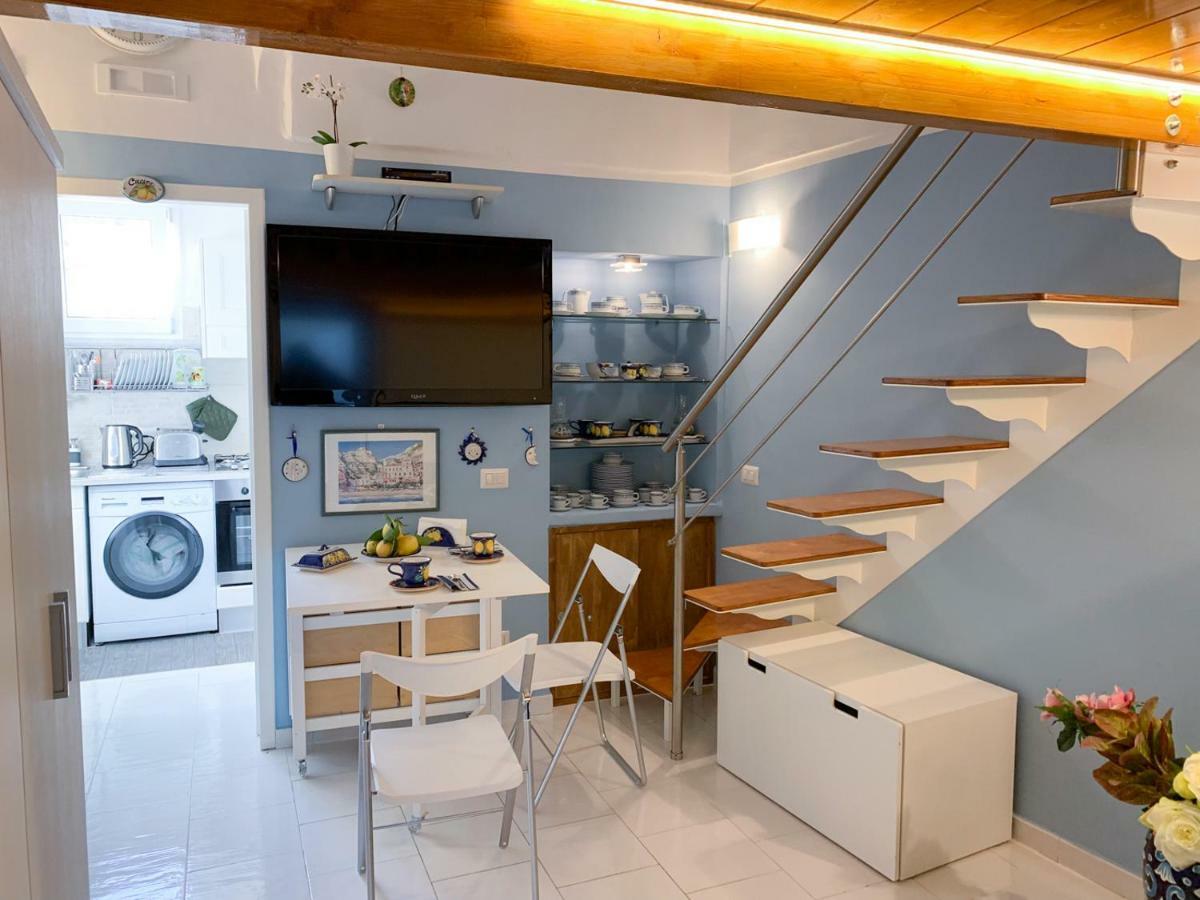 Casa Vacanze Freeholiday House Minori Buitenkant foto