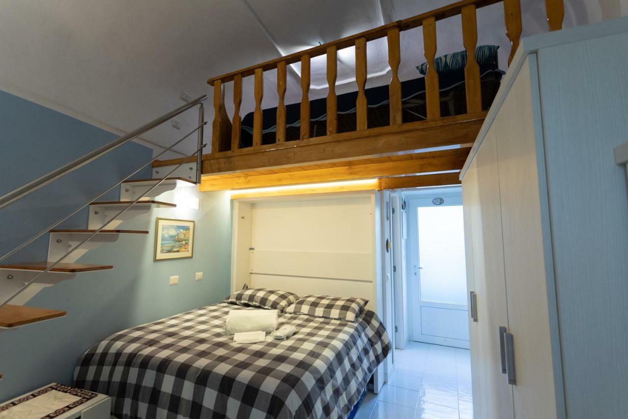 Casa Vacanze Freeholiday House Minori Buitenkant foto