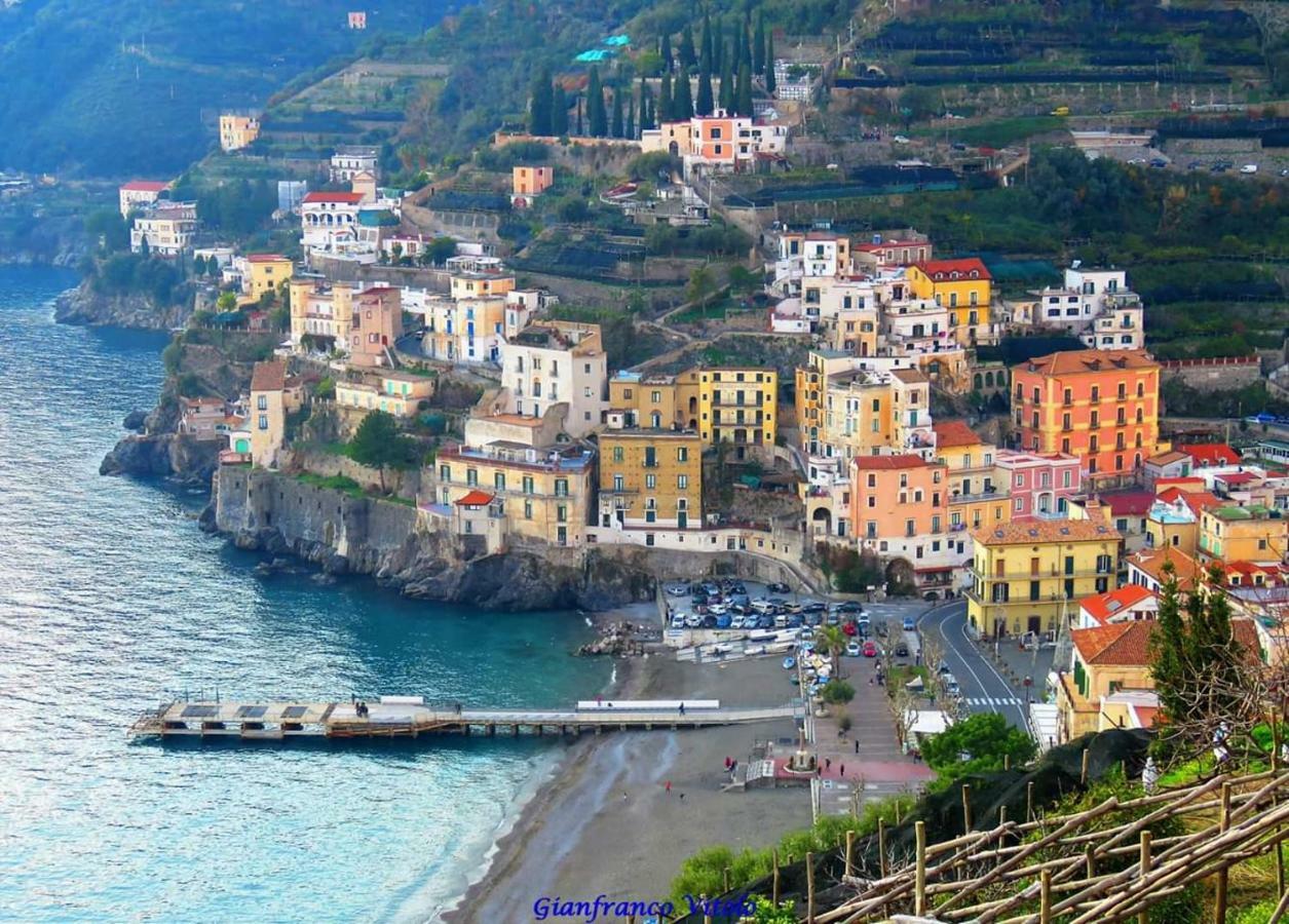 Casa Vacanze Freeholiday House Minori Buitenkant foto